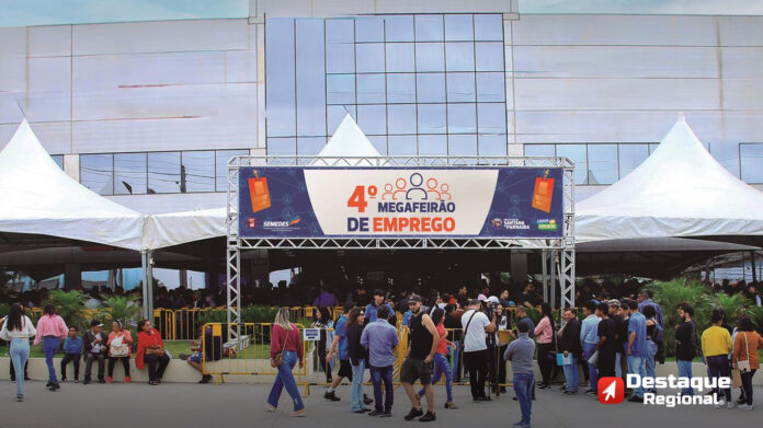 lém das oportunidades de emprego, evento terá programação voltada à qualificação profissional e à inclusão social. Foto da SECOM.